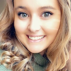 Meet your Posher, Jillian